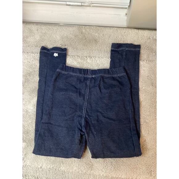 Bundle of girls size 5t bottoms - Picture 12 of 13